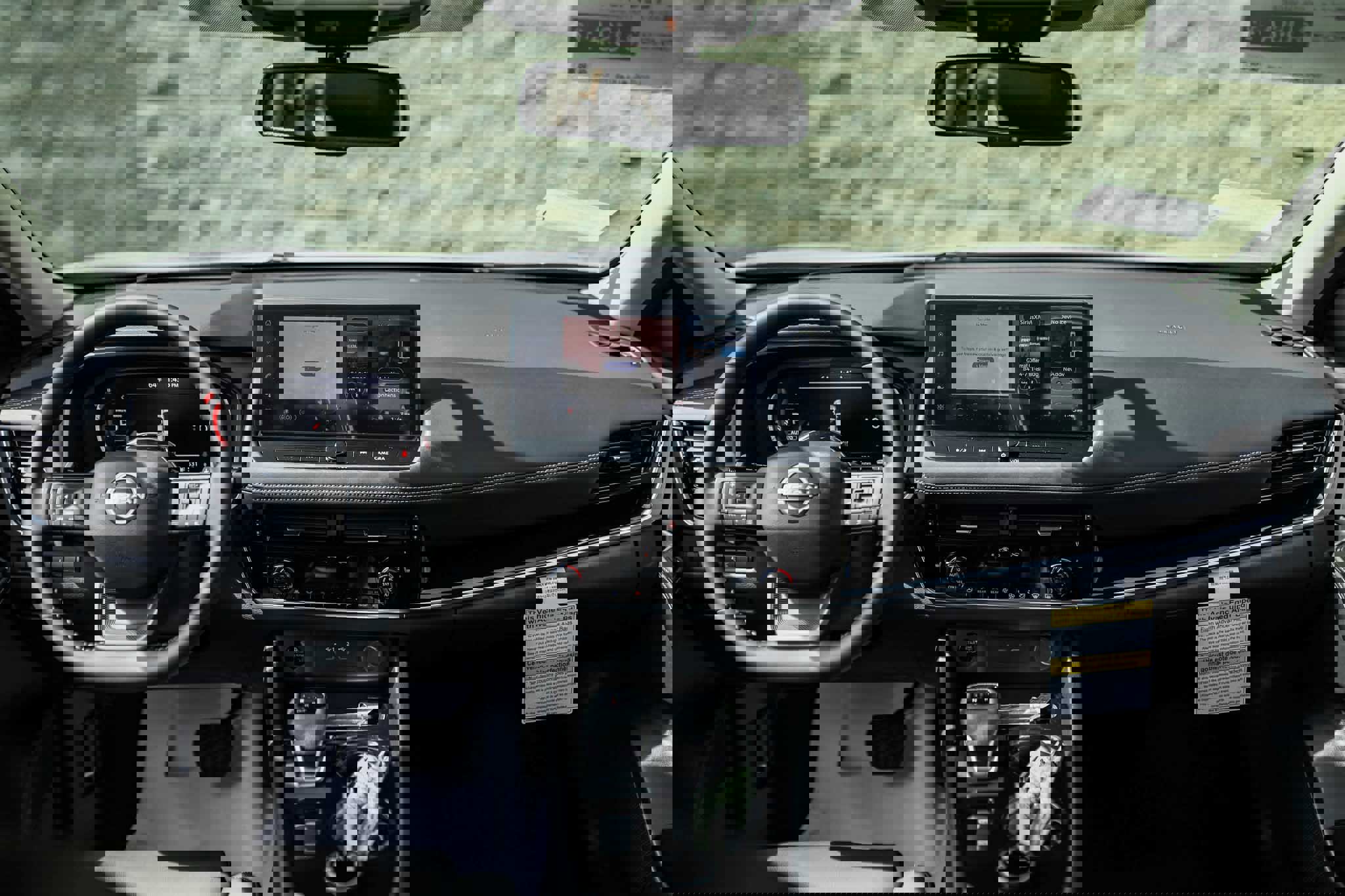 New 2025 Nissan Rogue SL w/ Tech Package image 11