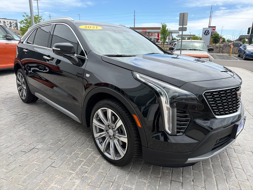 Used 2021 Cadillac XT4 Premium Luxury AWD/4WD image 7