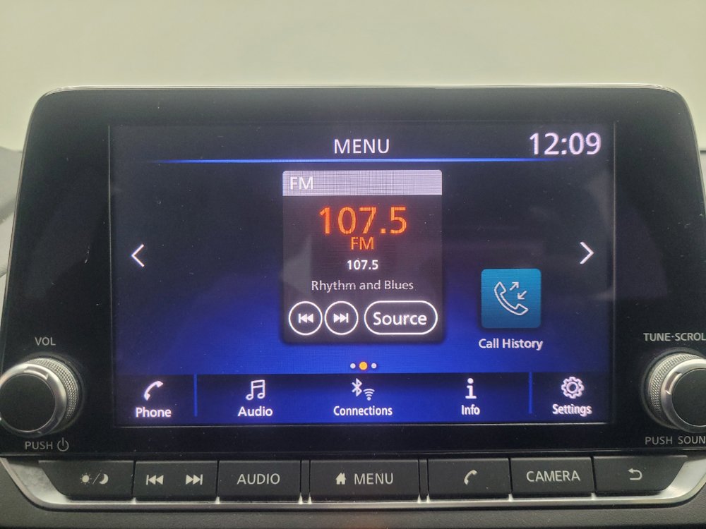 Used 2022 Nissan Altima 2.5 SV FWD image 25