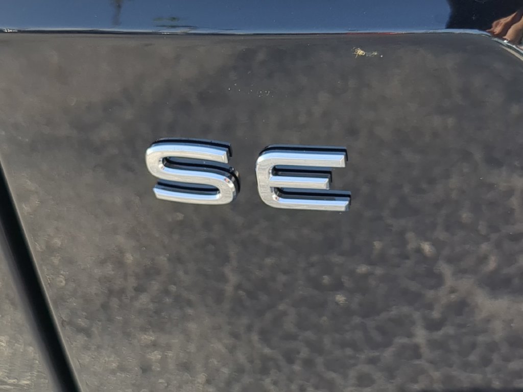 New 2026 Volkswagen Atlas SE FWD image 11