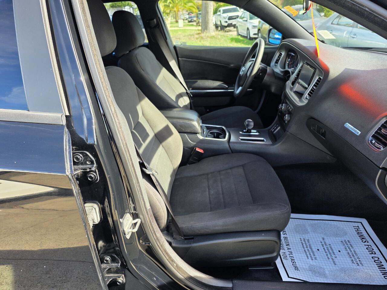 Used 2013 Dodge Charger SE image 12