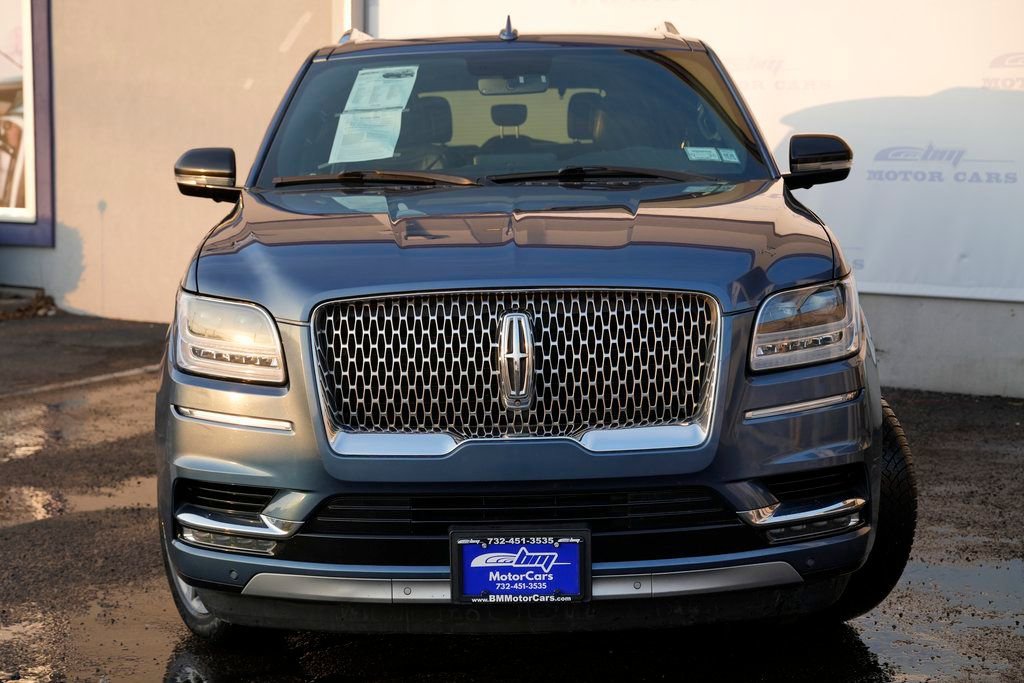 Used 2019 Lincoln Navigator Select image 5