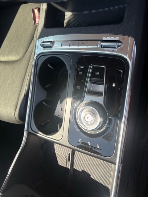 Used 2026 Kia Carnival SX w/ SX Dark Edition Package image 21