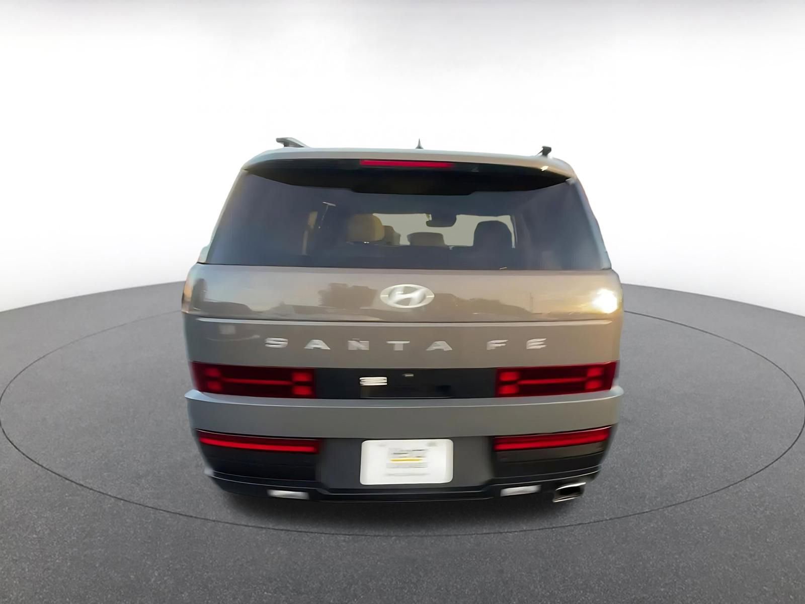 Used 2025 Hyundai Santa Fe SEL image 12