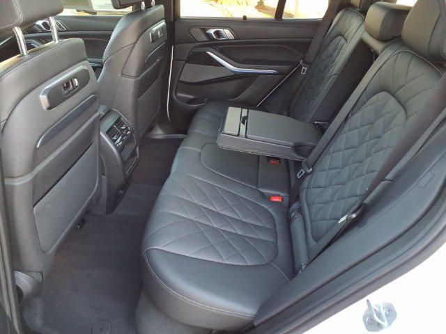 Used 2024 BMW X5 M60i w/ Executive Package AWD/4WD image 18