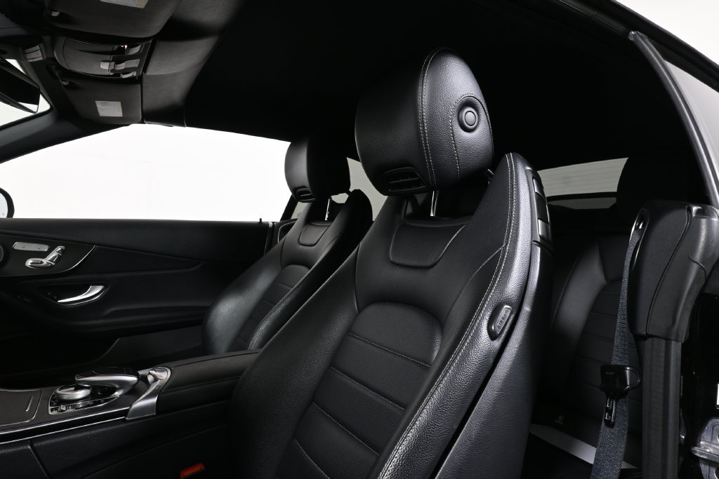 Used 2019 Mercedes-Benz C 300 Cabriolet image 5