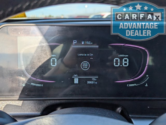Used 2025 Kia Sportage EX FWD image 11