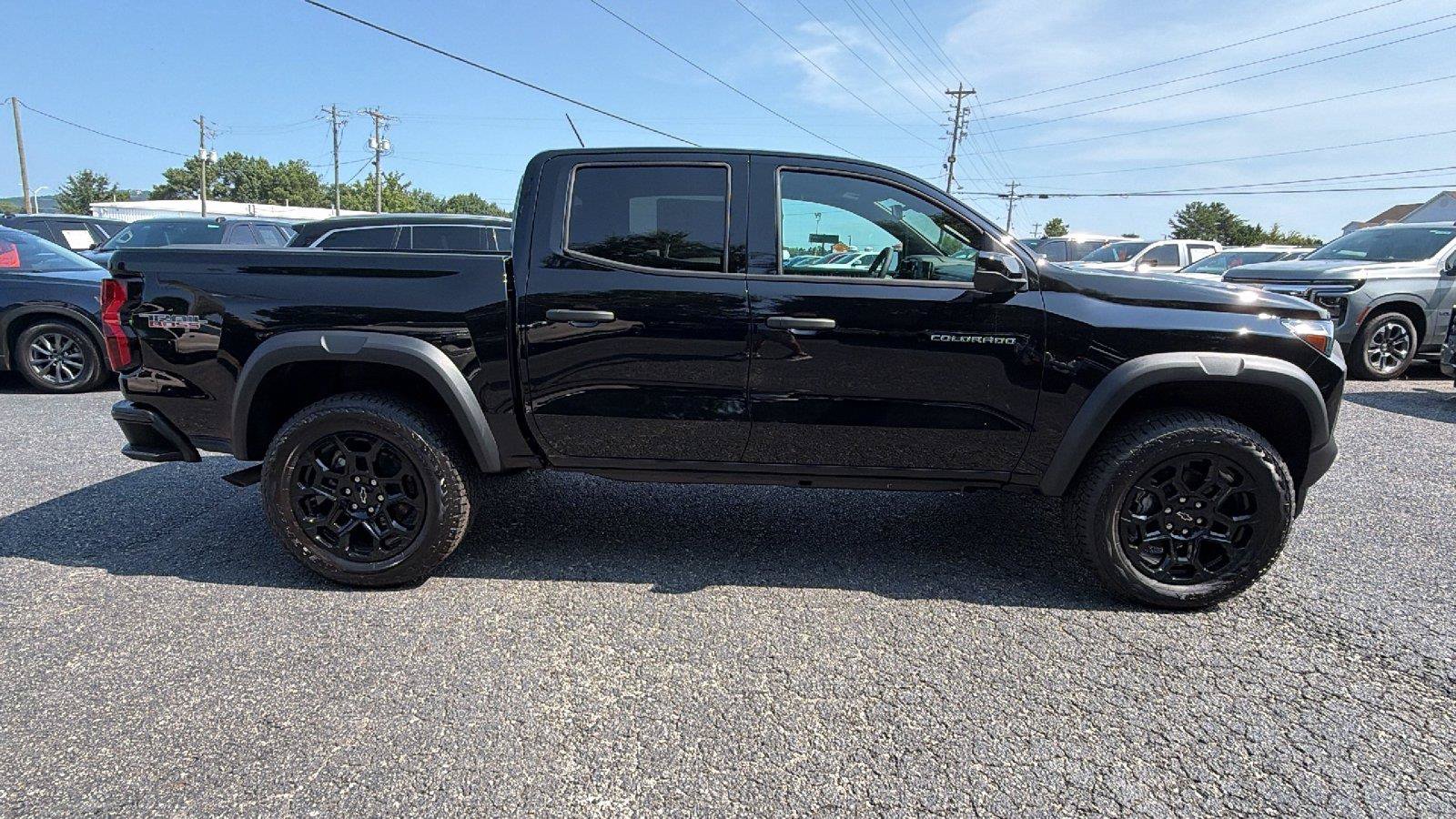 New 2026 Chevrolet Colorado Trail Boss AWD/4WD image 7