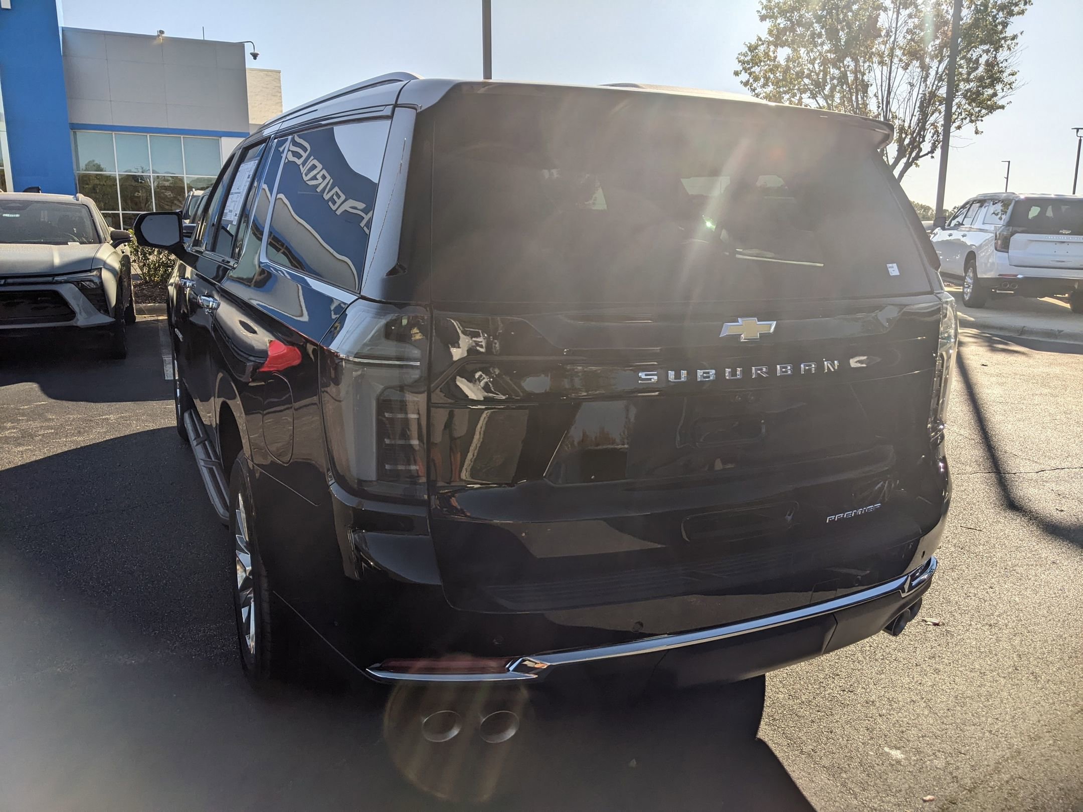 New 2026 Chevrolet Suburban Premier image 6