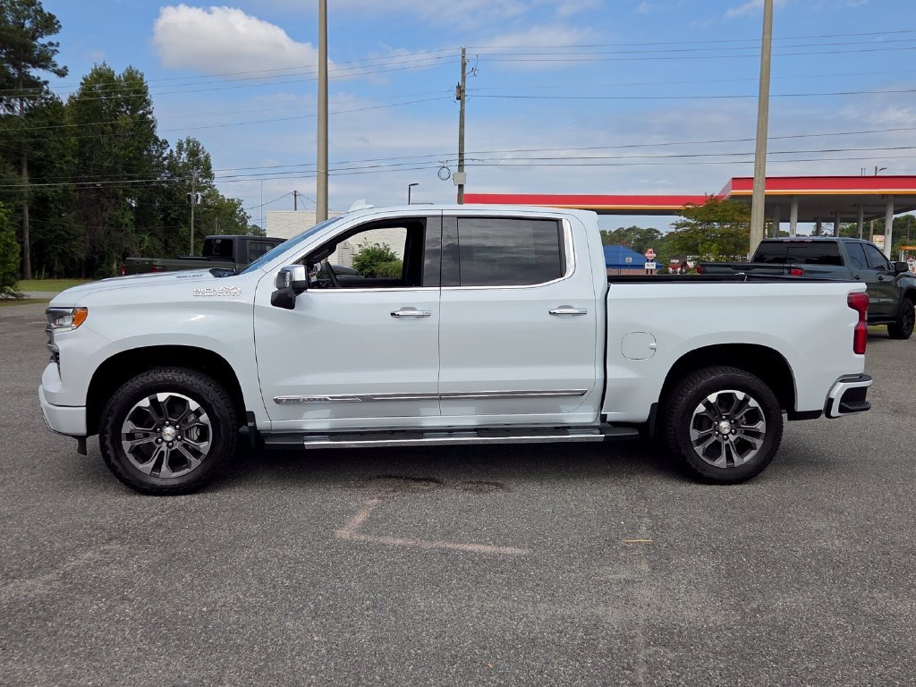New 2026 Chevrolet Silverado 1500 High Country w/ Technology Package AWD/4WD image 2