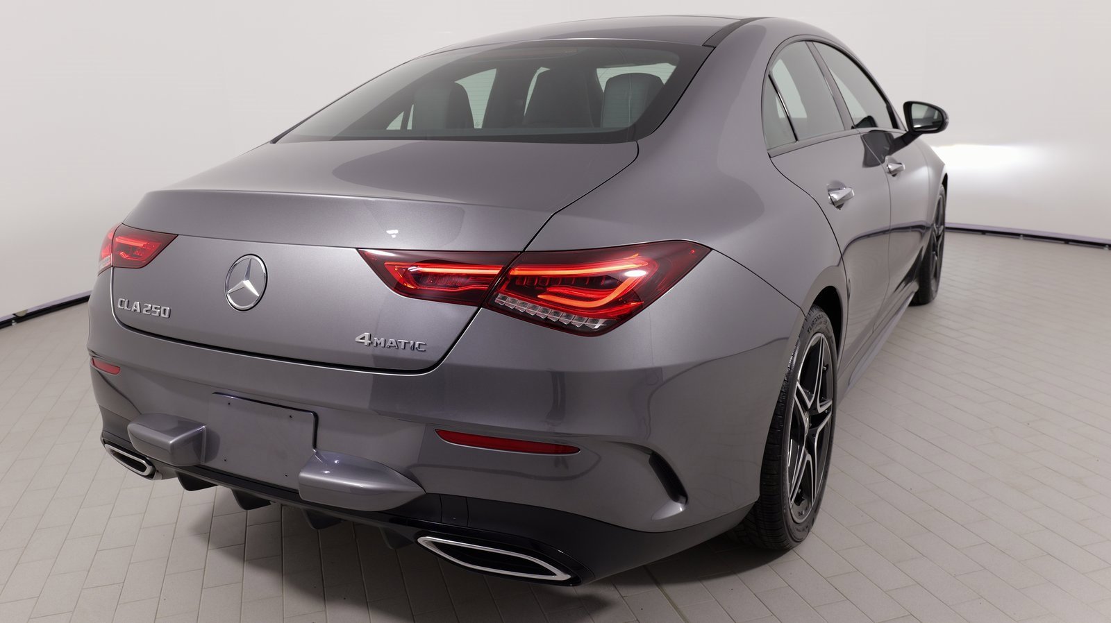 Used 2023 Mercedes-Benz CLA 250 4MATIC image 15
