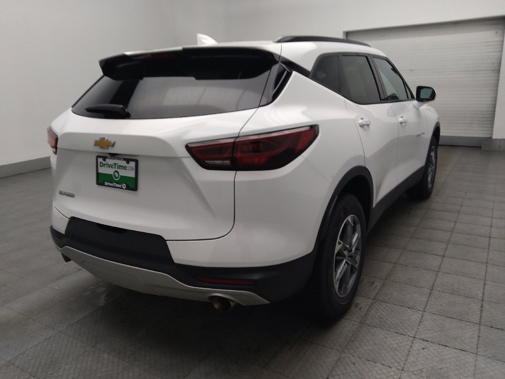 Used 2024 Chevrolet Blazer LT w/ Convenience Package FWD image 9
