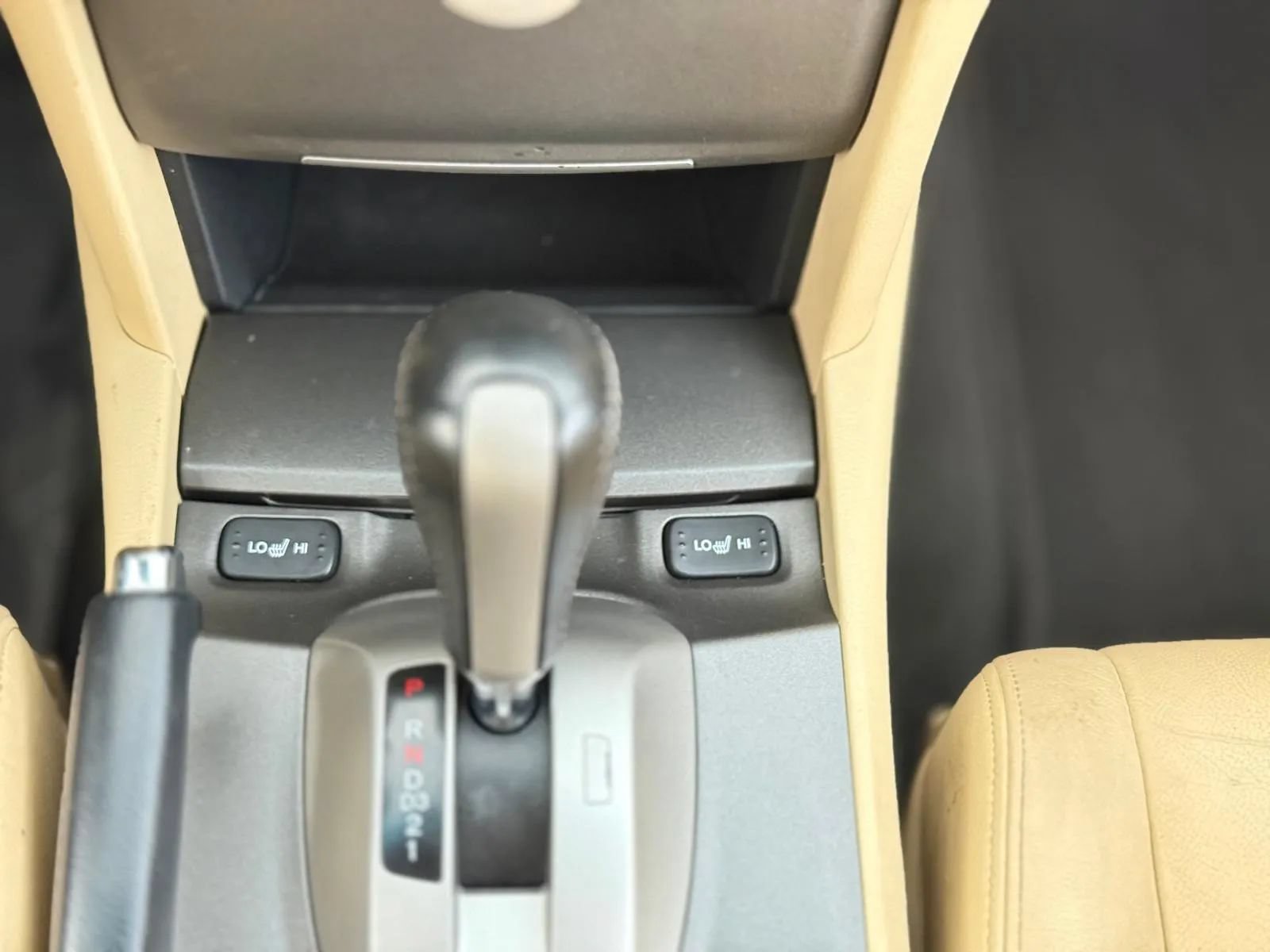 Used 2011 Honda Crosstour EX-L image 17