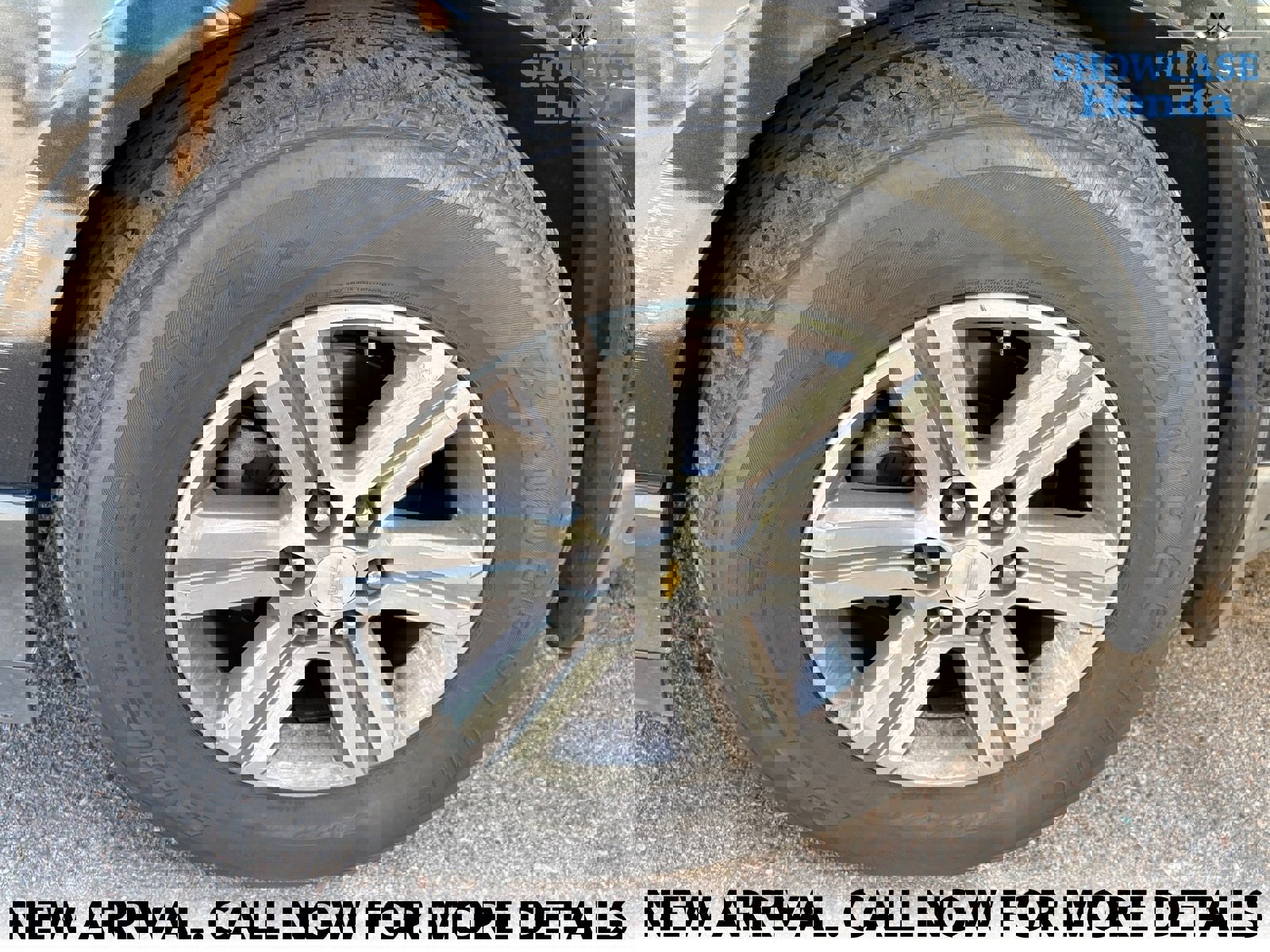 Used 2015 Chevrolet Traverse LT image 7