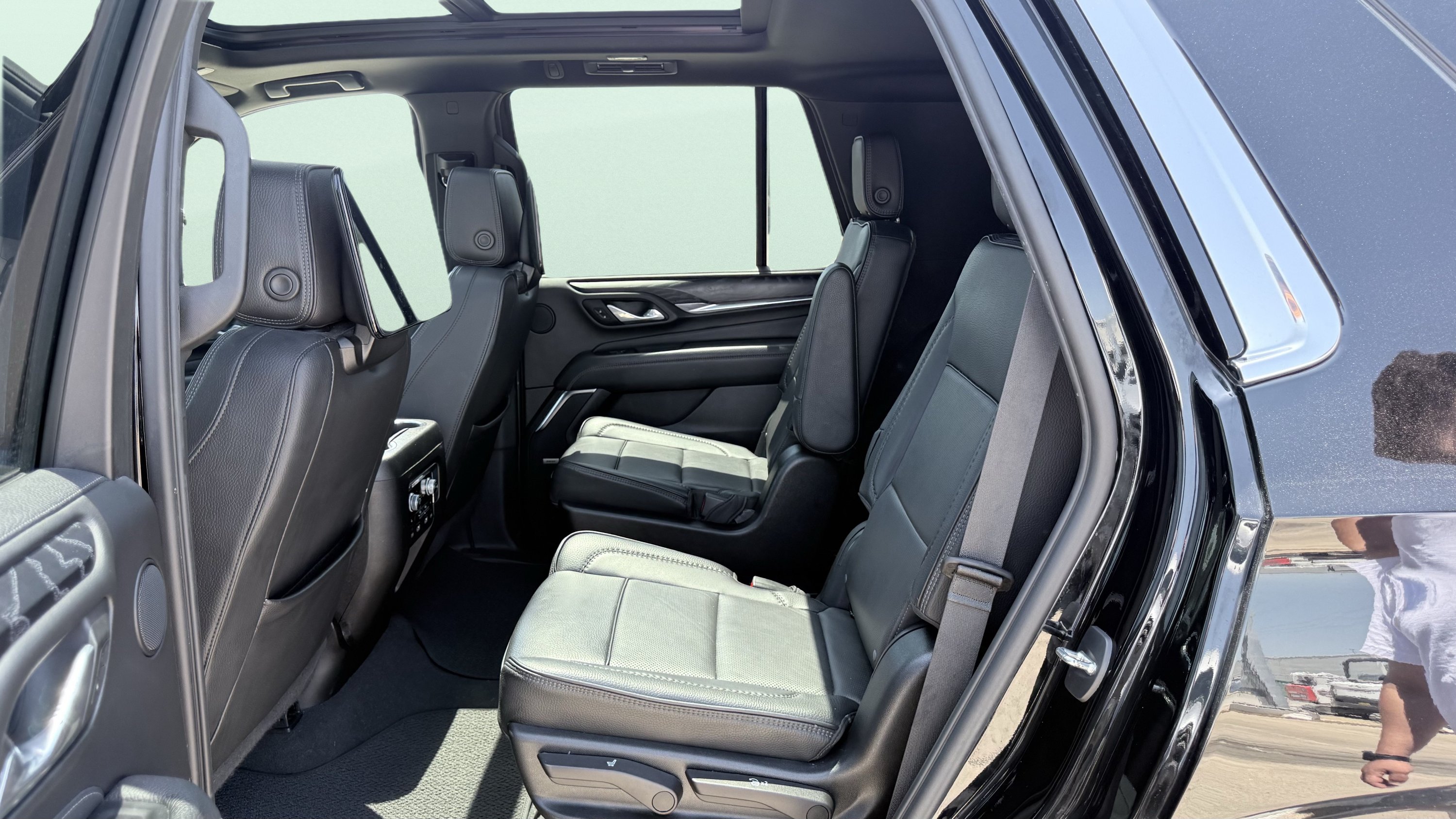 Used 2023 GMC Yukon Denali AWD/4WD image 31