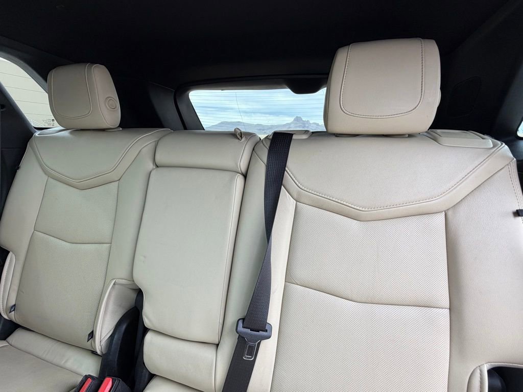 Used 2019 Cadillac XT5 Luxury FWD image 12