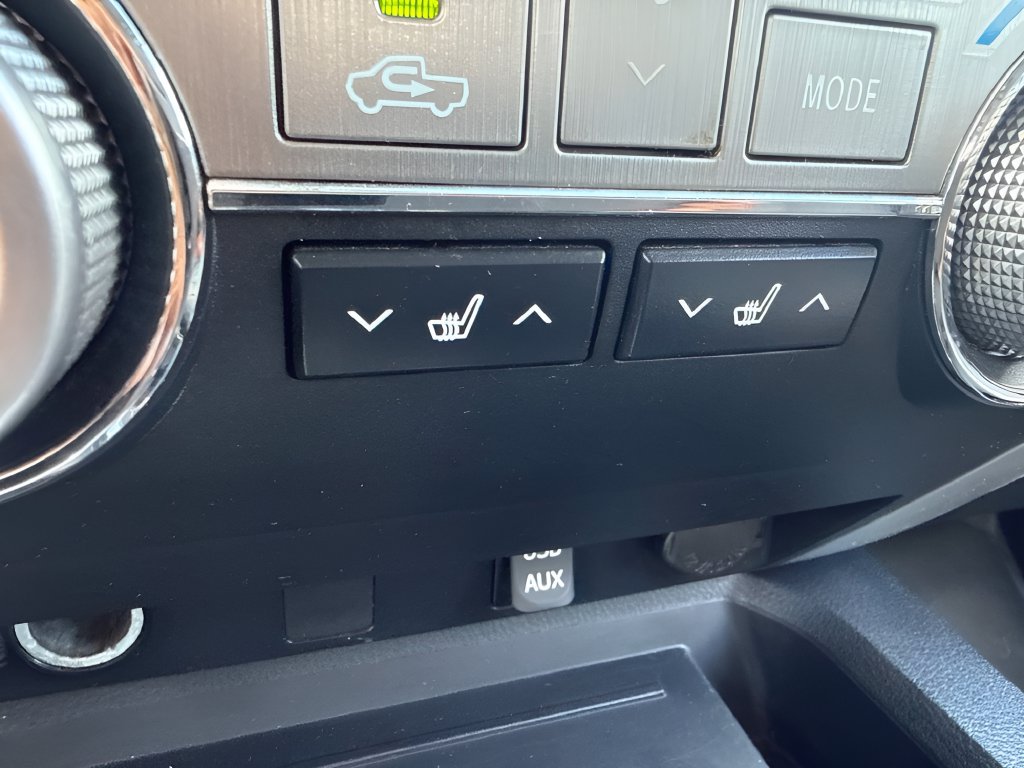 Used 2017 Toyota Tundra Limited AWD/4WD image 18