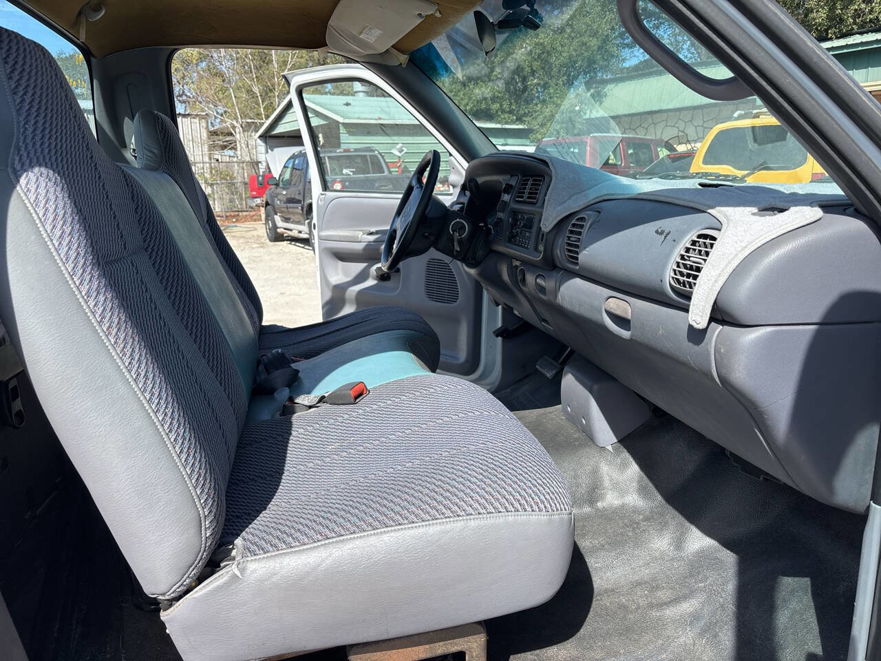 Used 1998 Dodge Ram 1500 Truck 2WD Regular Cab image 10