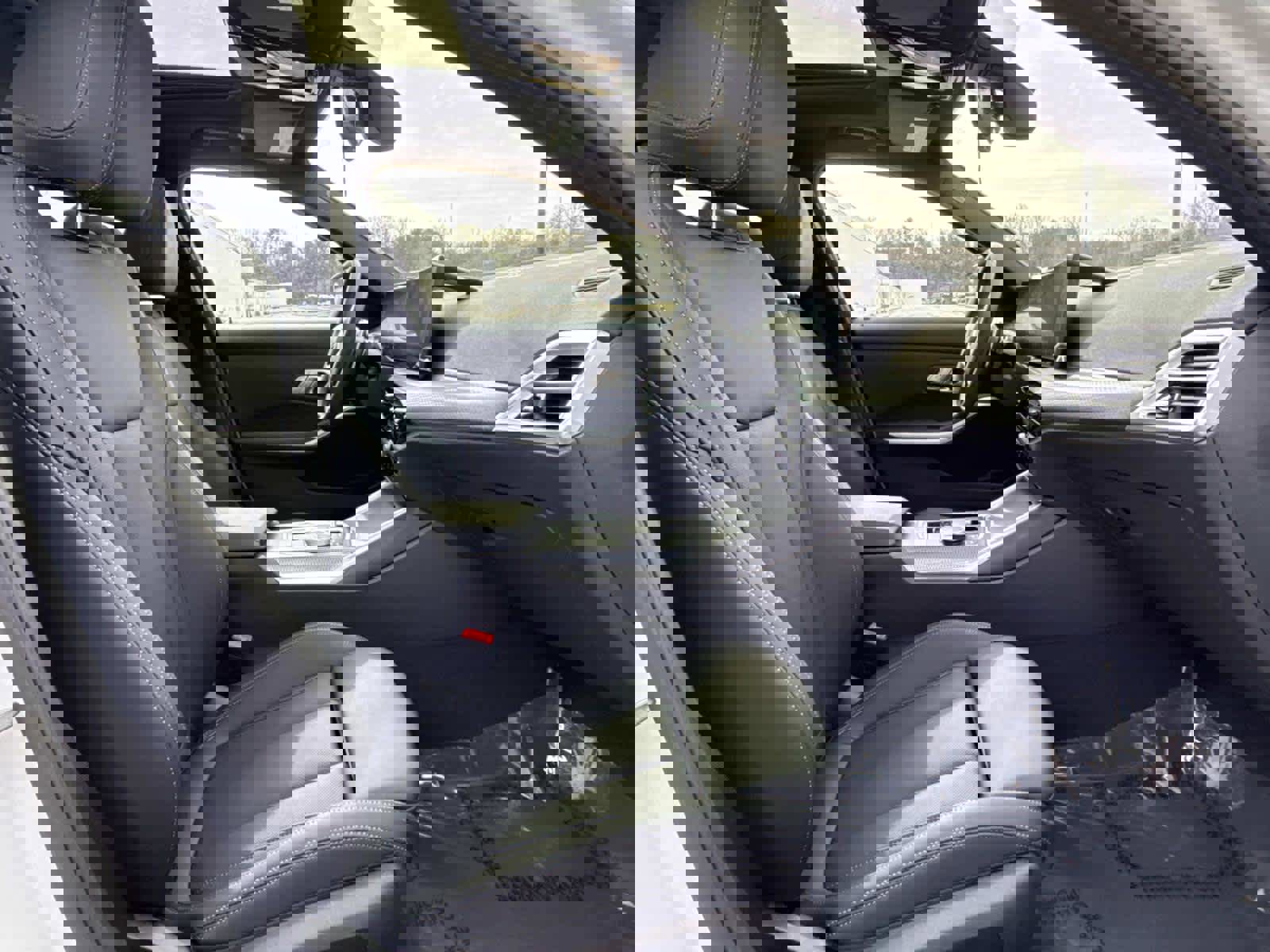 Certified 2025 BMW 330i xDrive Sedan w/ M Sport Package image 18