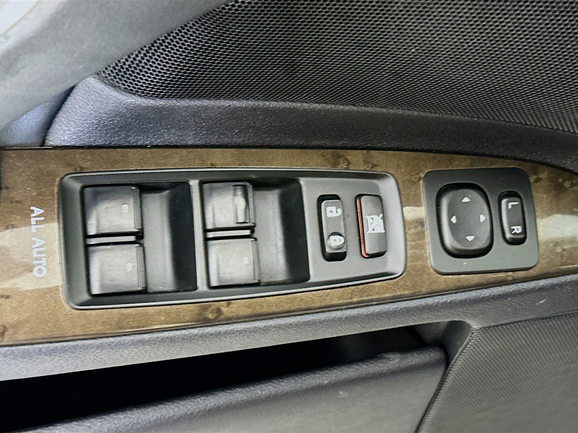 Used 2012 Lexus IS 250 AWD w/ Premium Pkg Value Edition image 15