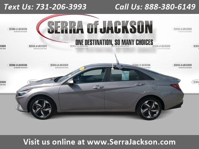 Used 2023 Hyundai Elantra SEL w/ Convenience Package