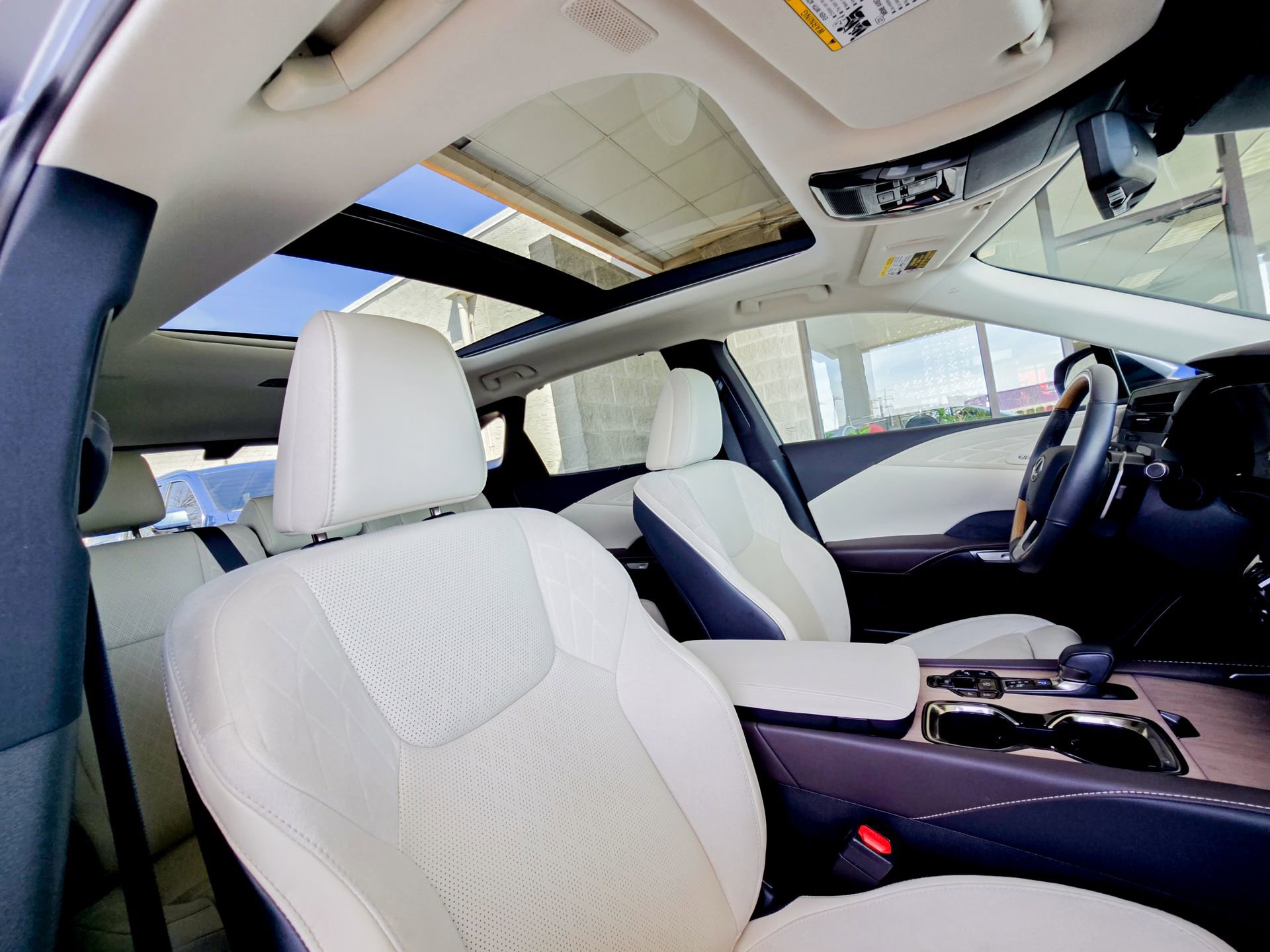 Used 2024 Lexus RX 350 AWD w/ Convenience Package image 21