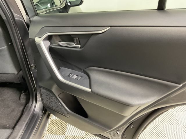 Used 2023 Toyota RAV4 SE w/ Weather & Moonroof Package image 23