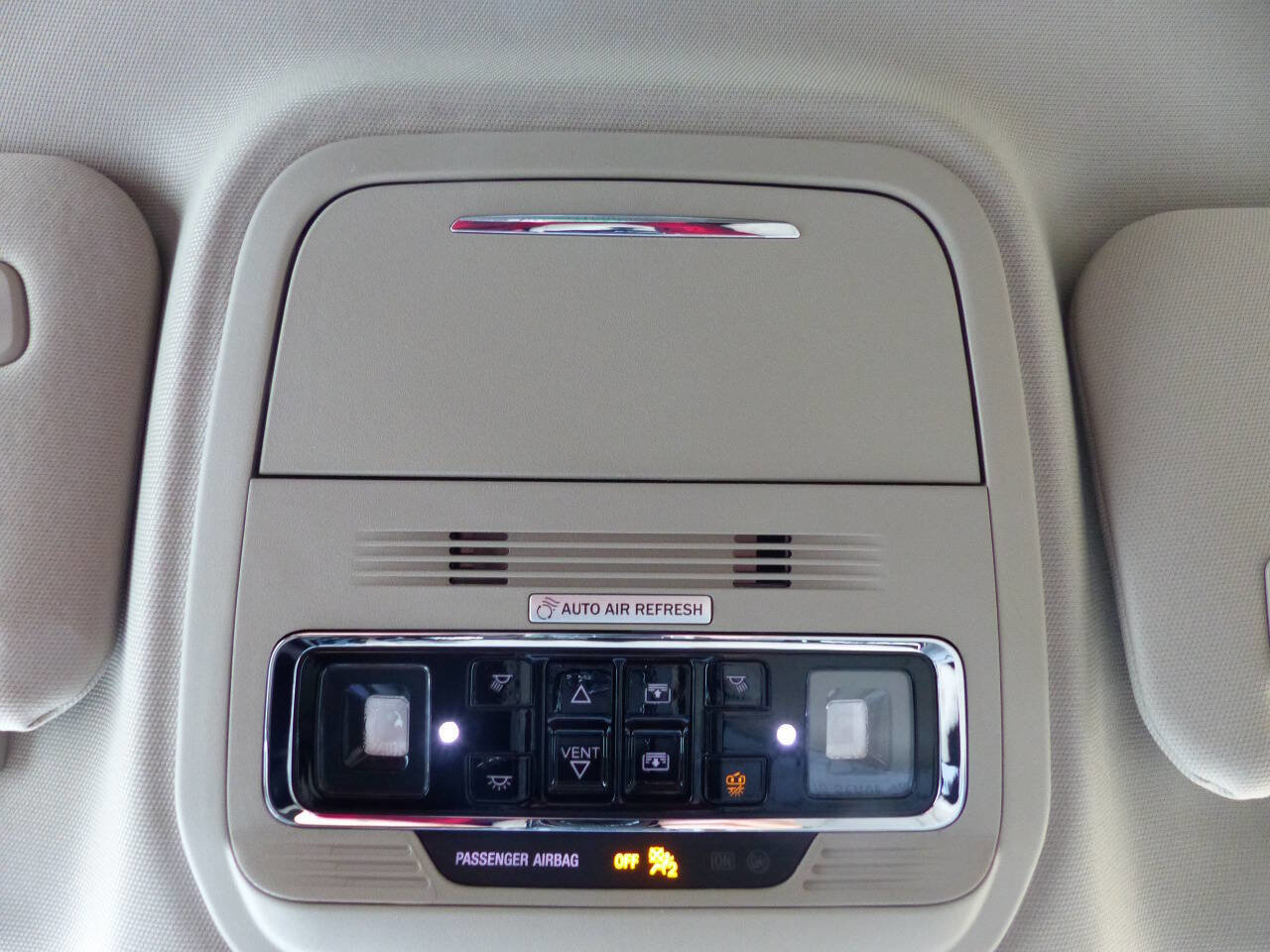 Used 2025 Lincoln Corsair Reserve w/ Equipment Group 202A image 32