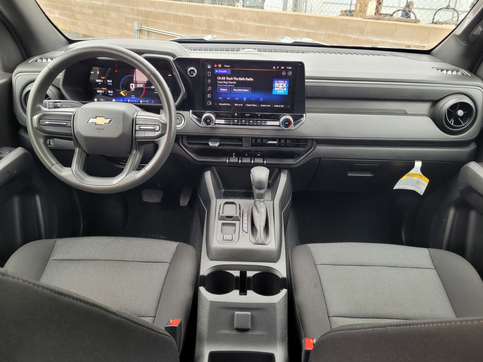 Used 2024 Chevrolet Colorado W/T image 14