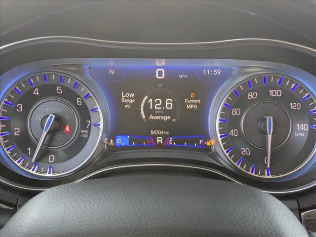 Used 2019 Chrysler 300 Limited image 10