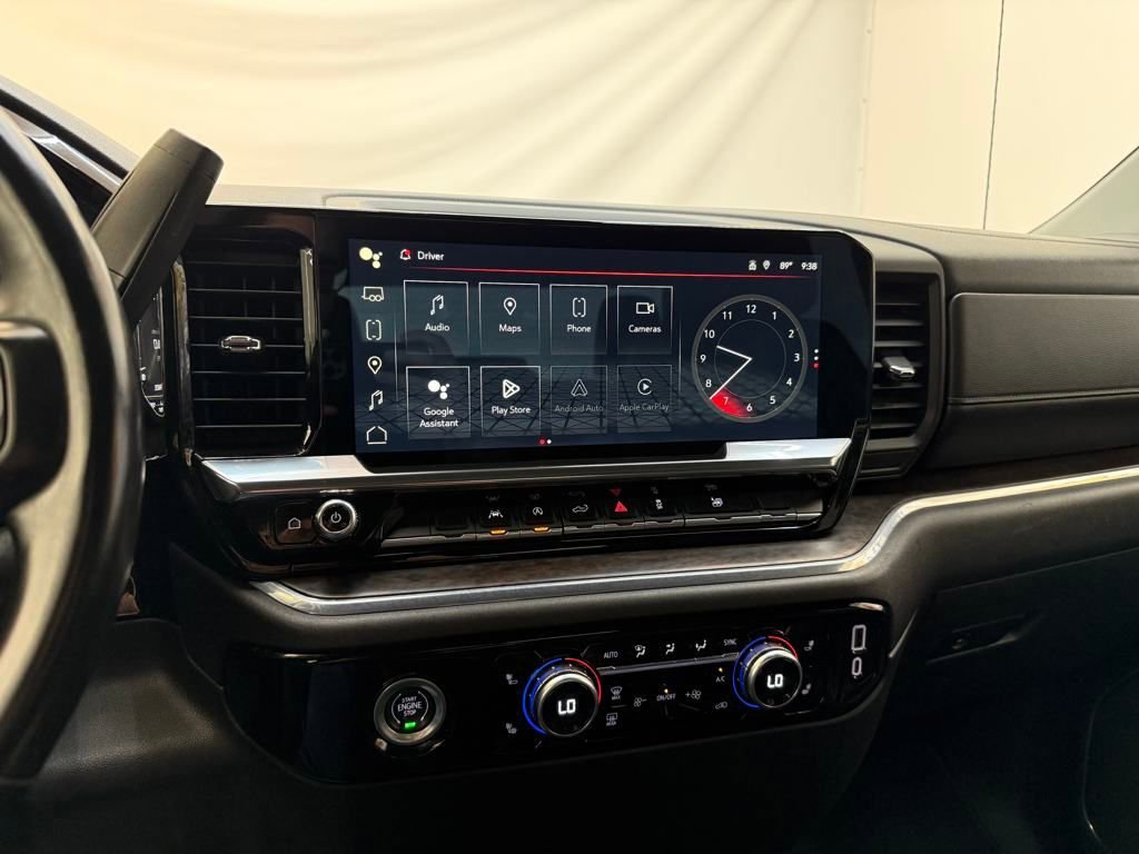 Used 2024 GMC Sierra 1500 SLT image 11