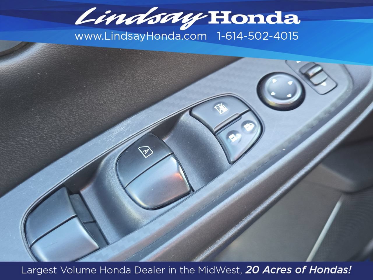Used 2023 Nissan Sentra SV FWD image 23