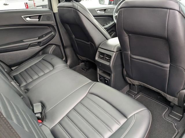 Used 2024 Ford Edge SEL w/ Convenience Package image 15