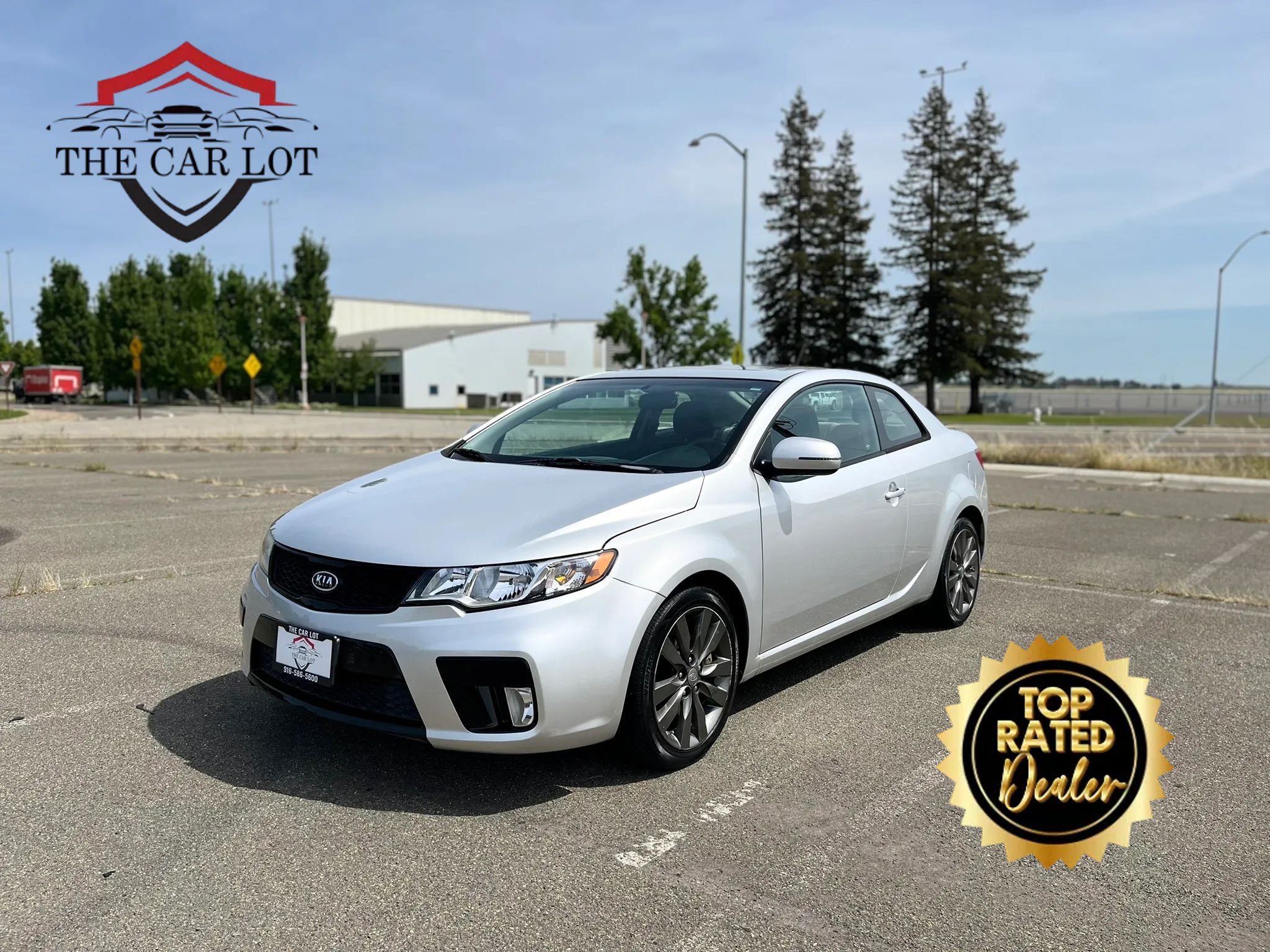 Used 2012 Kia Forte Koup SX FWD image 1
