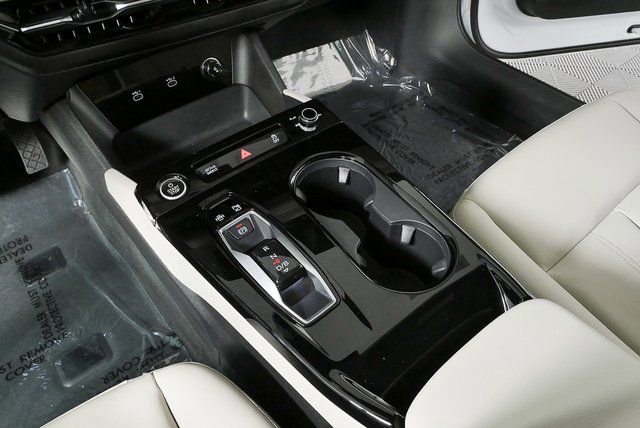 Certified 2025 Audi A6 e-tron Premium w/ Ultra Package image 17