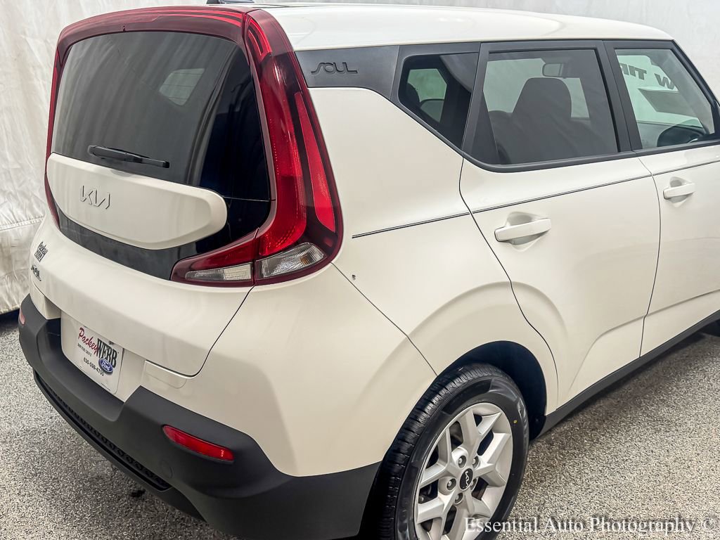 Used 2022 Kia Soul LX w/ Technology Package image 8