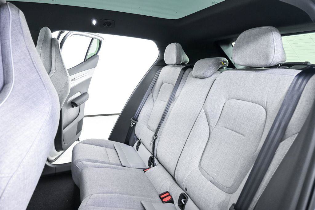 New 2026 Volvo EX30 Ultra w/ Climate Package AWD/4WD image 20