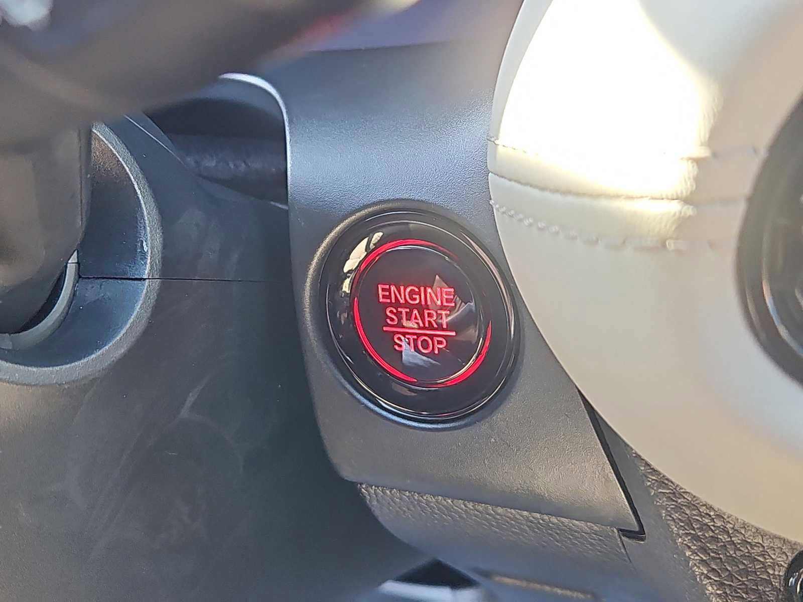 Certified 2026 Honda HR-V LX image 18