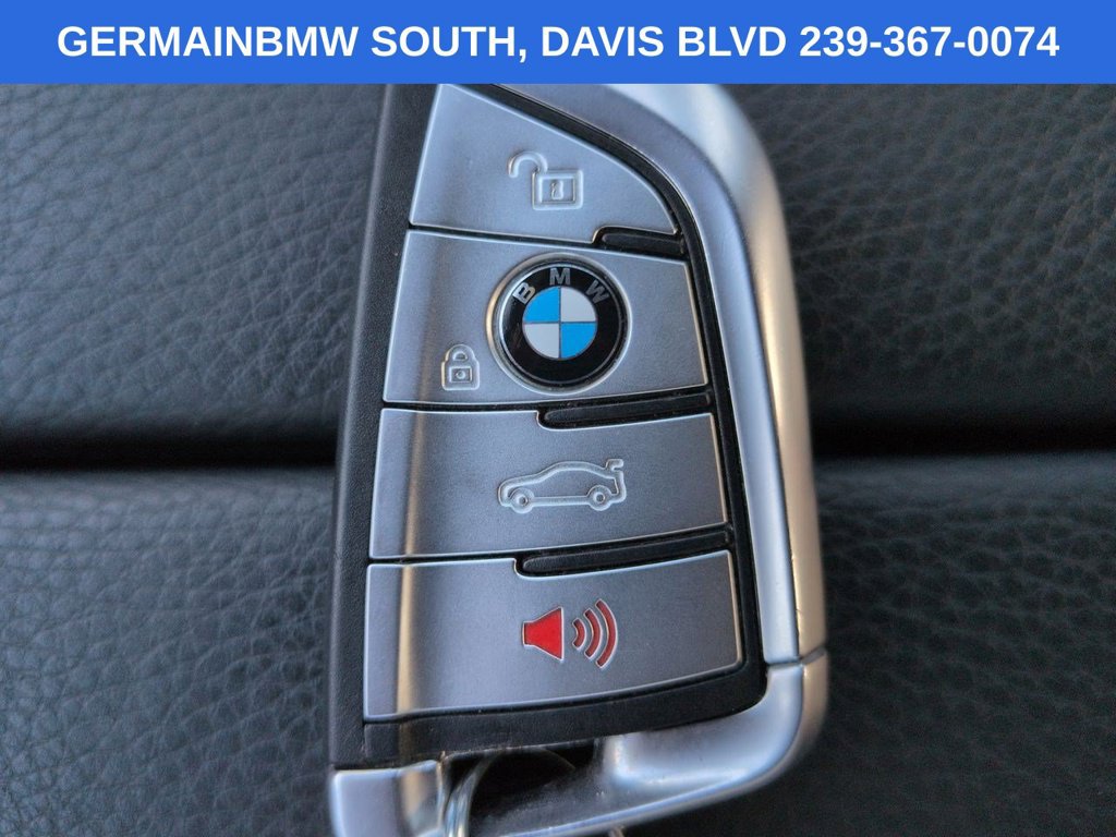 Used 2022 BMW 740i xDrive w/ M Sport Package AWD/4WD image 32