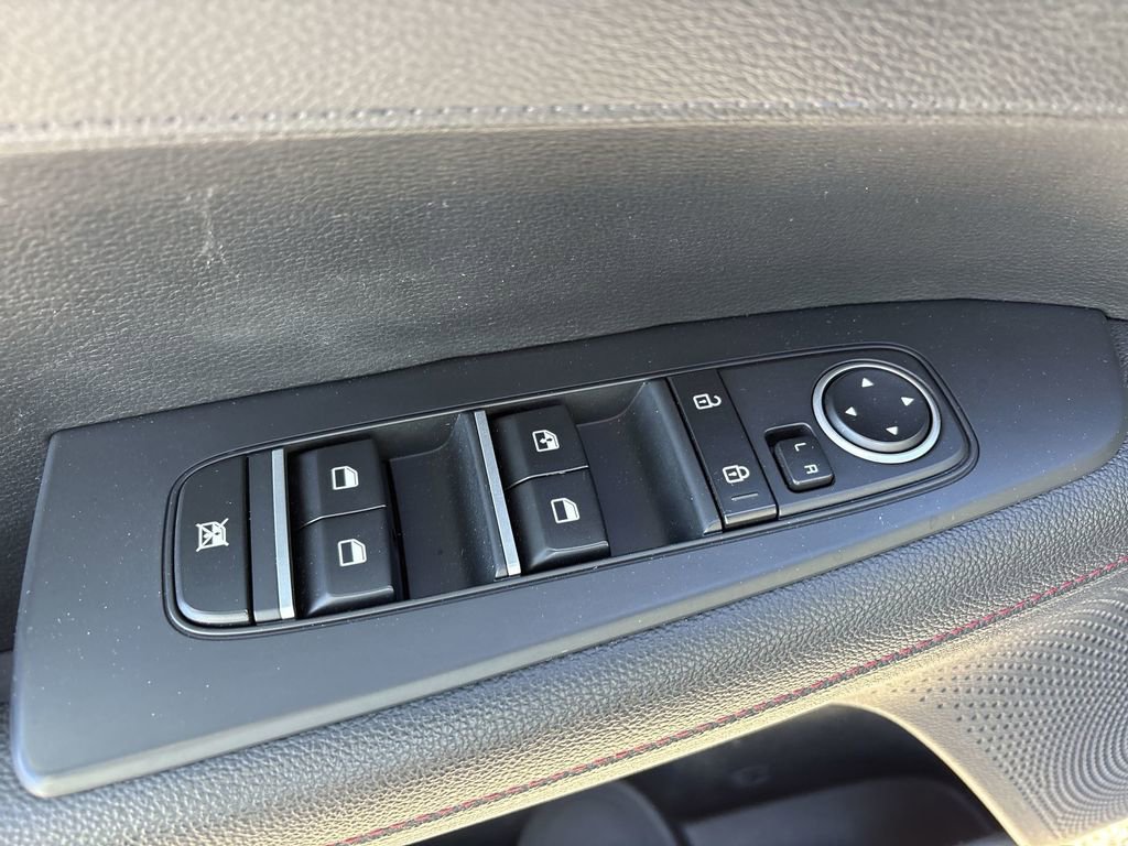 Used 2023 Kia Forte GT image 26