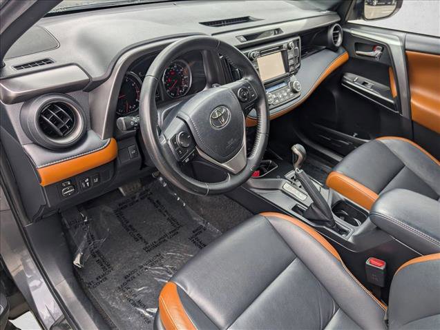 Used 2018 Toyota RAV4 SE w/ Power Extra Value Package image 10