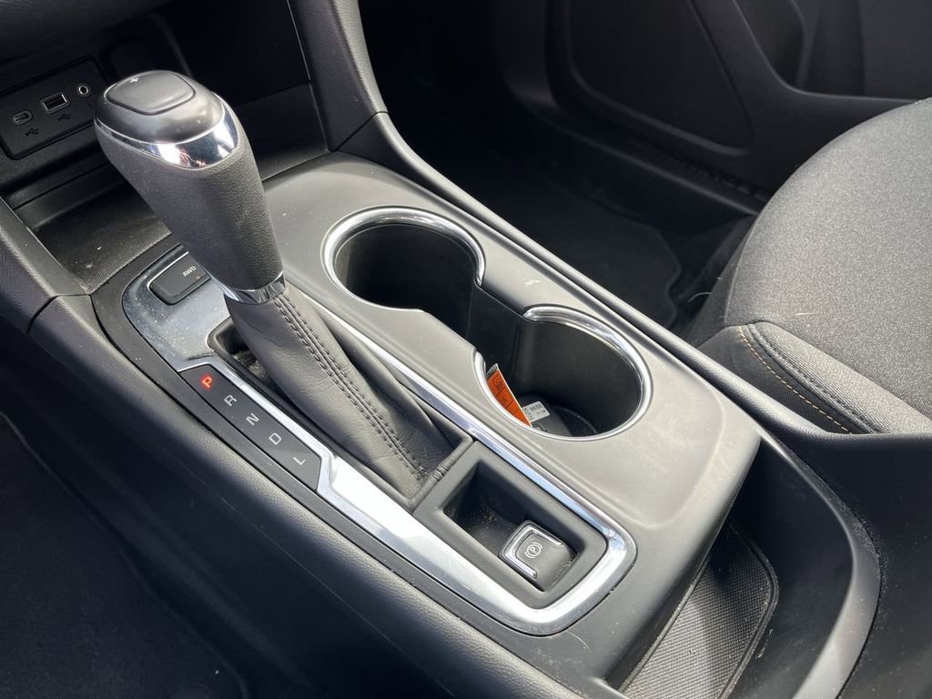 Used 2020 Chevrolet Equinox LT image 15