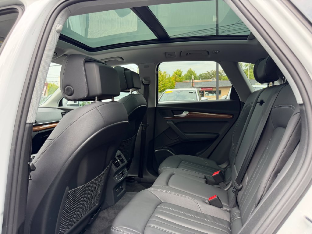 Used 2023 Audi Q5 2.0T Premium AWD/4WD image 31