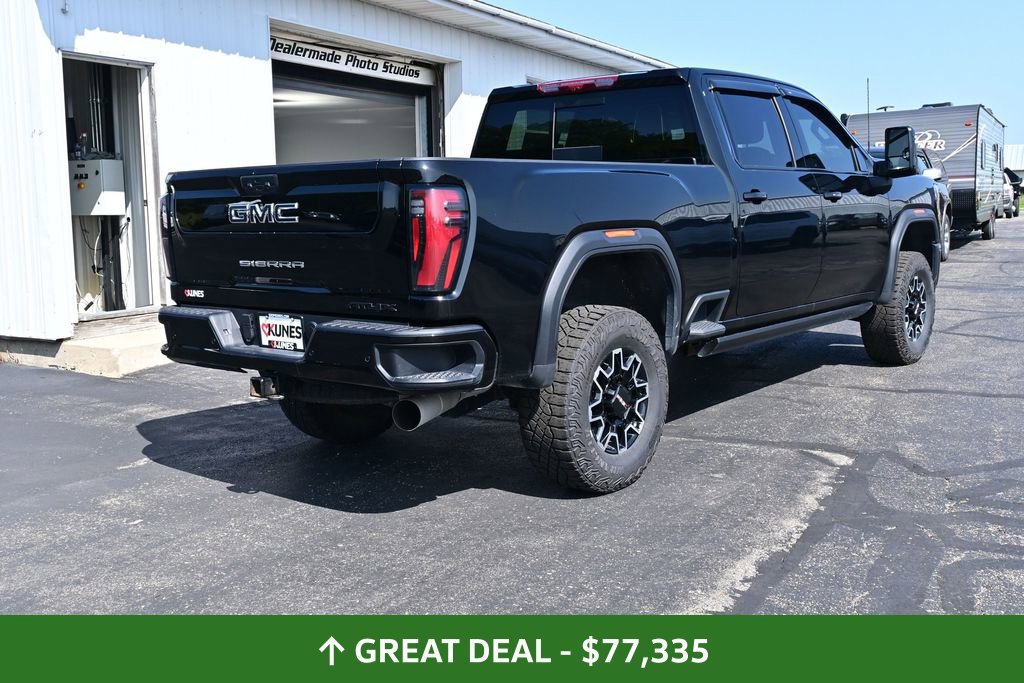 Used 2025 GMC Sierra 2500 AT4X AWD/4WD image 8