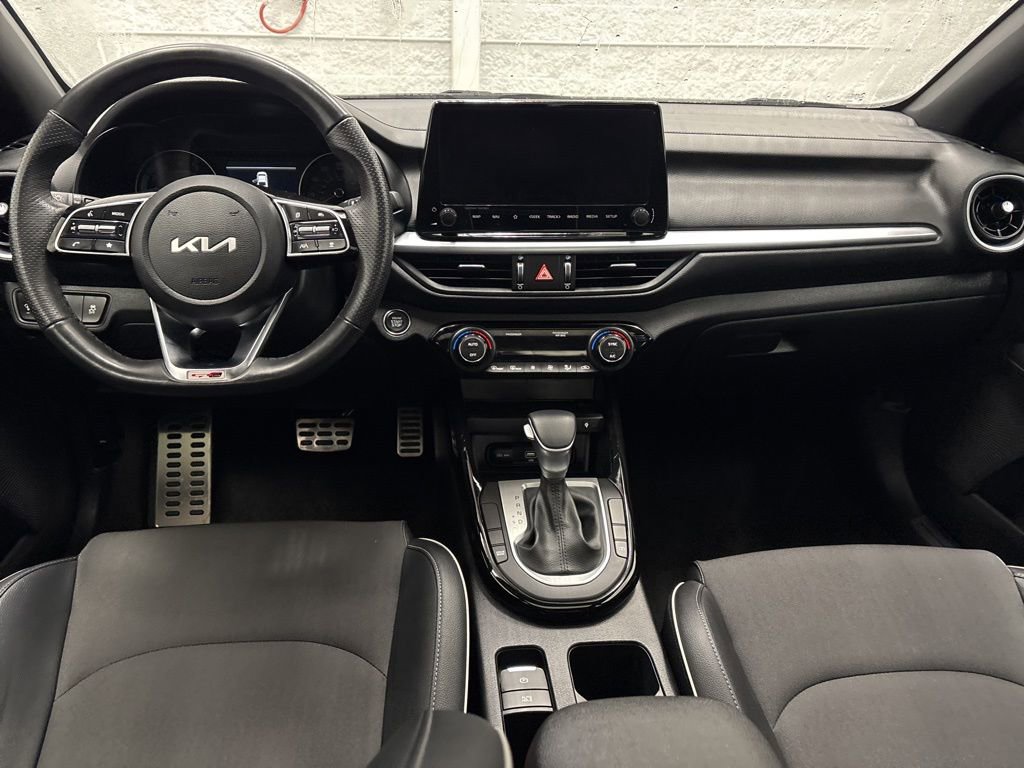 Used 2024 Kia Forte GT-Line w/ GT-Line Premium Package image 10