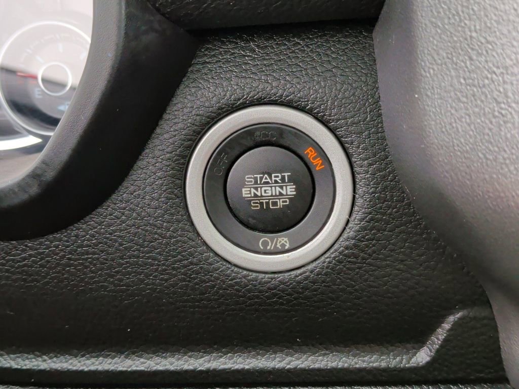 Used 2024 RAM 1500 Laramie AWD/4WD image 27