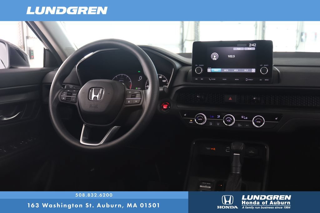 Used 2024 Honda CR-V EX image 5