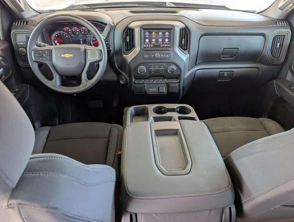 New 2026 Chevrolet Silverado 1500 Custom w/ LPO, Dark Essentials Package RWD image 5