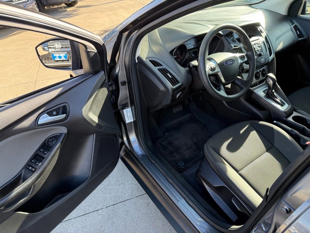 Used 2012 Ford Focus SE image 10