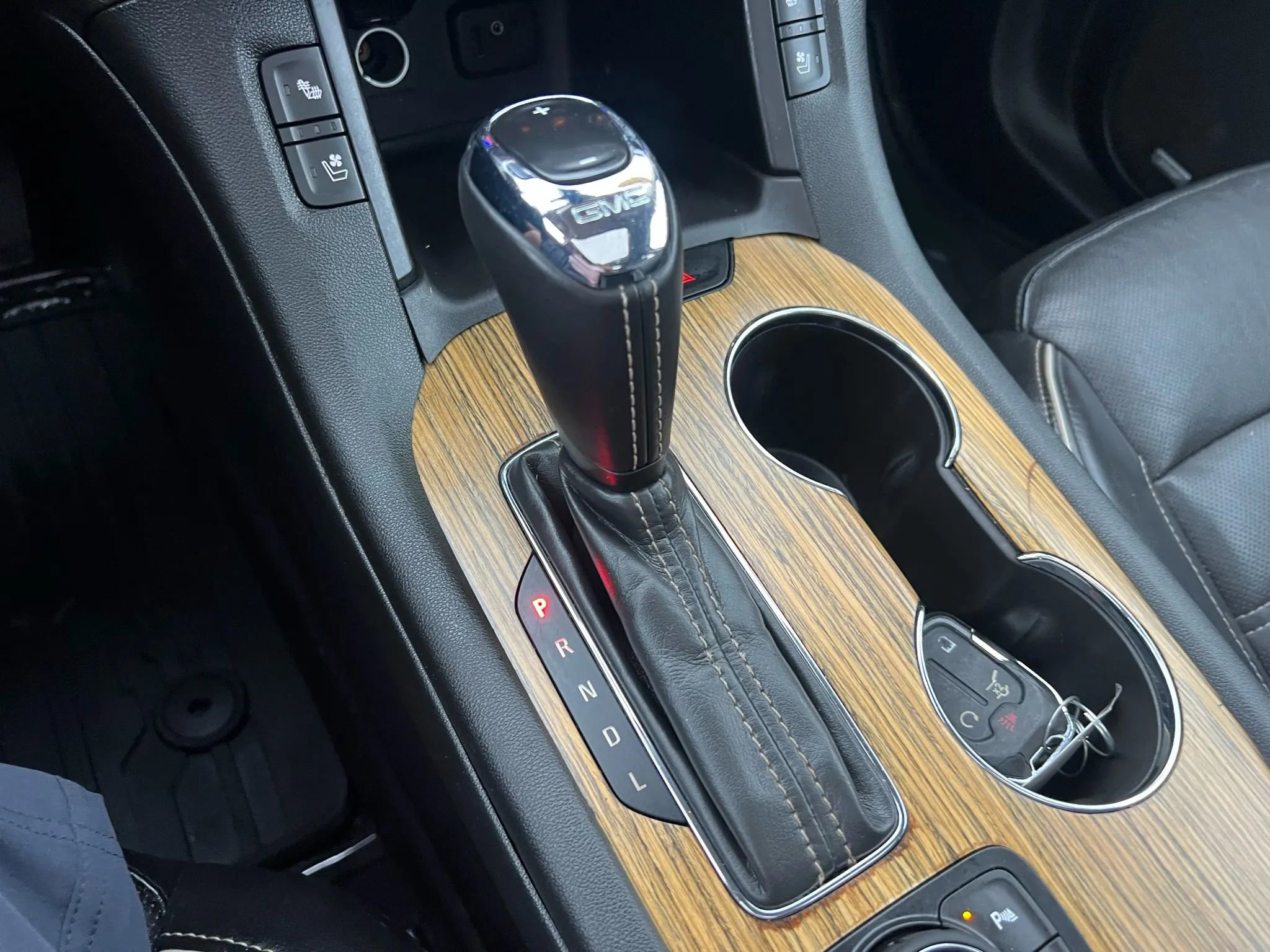 Used 2017 GMC Acadia Denali image 65